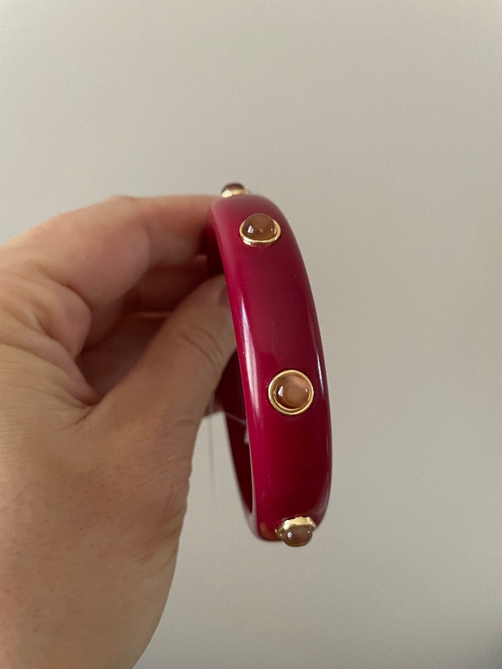 Anthropologie Resin Stone Bangle Bracelet in Wine Red nwt